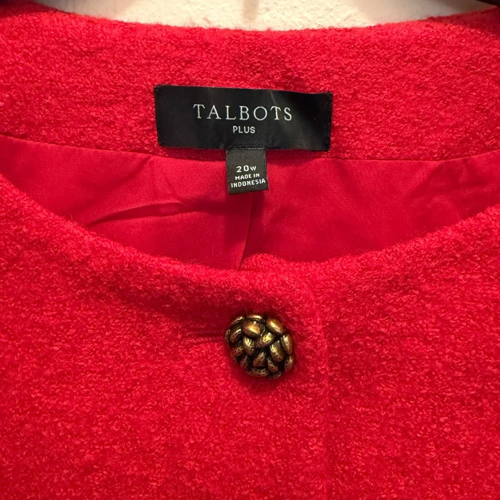 Red Button-Up Jacket - Picture 4 of 9